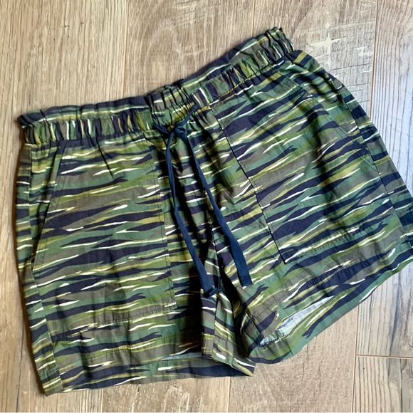 Madewell Pull-On Shorts Cotton Drawstring Camo Women's Small Green Camouflage - Picture 2 of 5